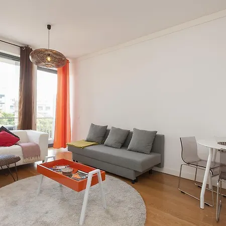 Appartement Cosy With Pool And Garage